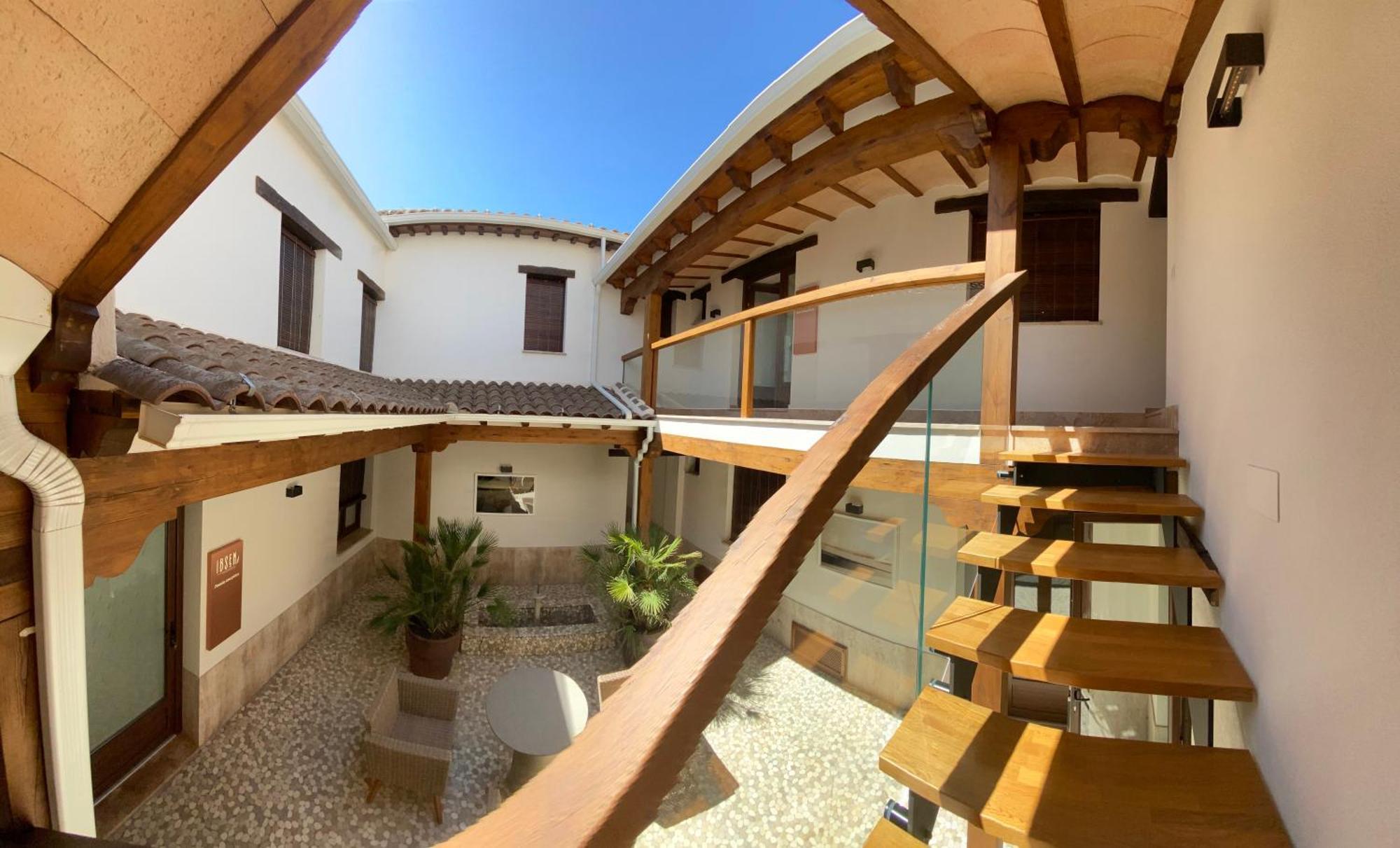 Ibsen Almagro Exterior foto